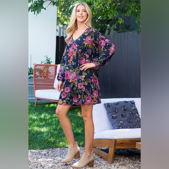 LARGE NAVY BLUE FLORAL LONG SLEEVE DRESS - Picture 4 of 5